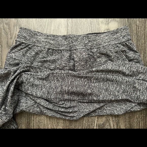 Lululemon Intent Jogger - Picture 4 of 9
